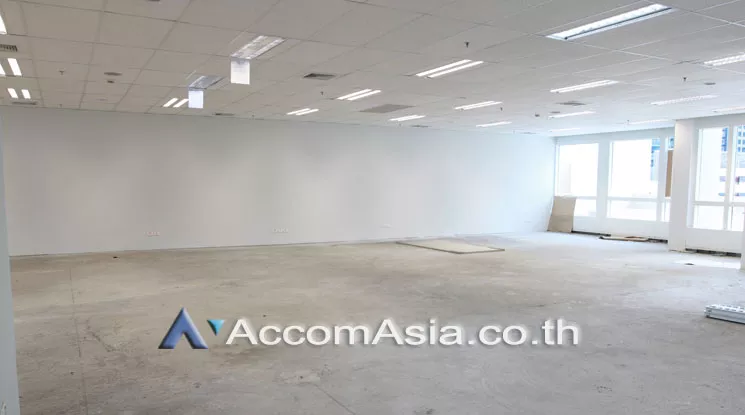 6  Studio Office Space For Rent in Ploenchit ,Bangkok BTS Ploenchit at Athenee Tower AA18066